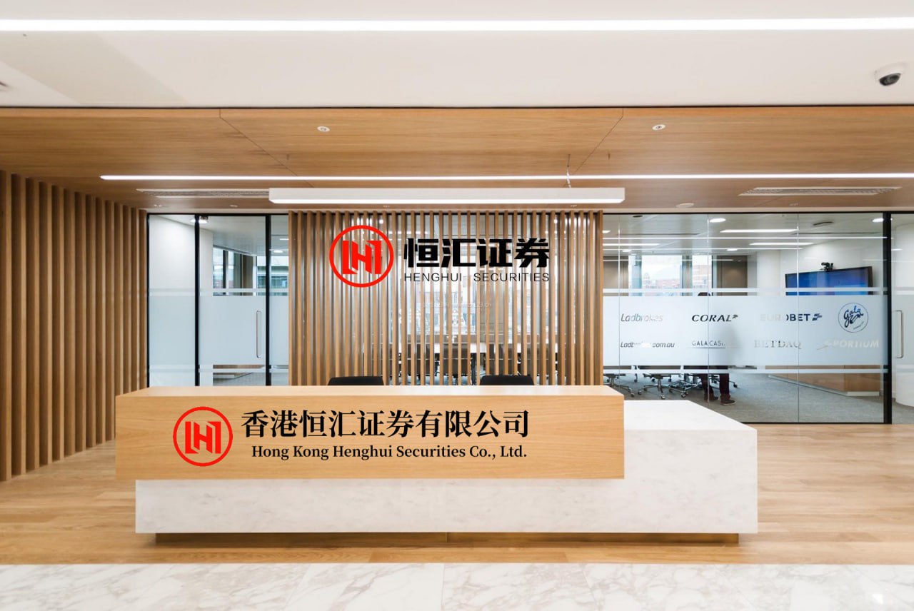 大财配资app平台 以“无声”力量传递温情，公益电影《看见你的声音》在大光明影院专场放映